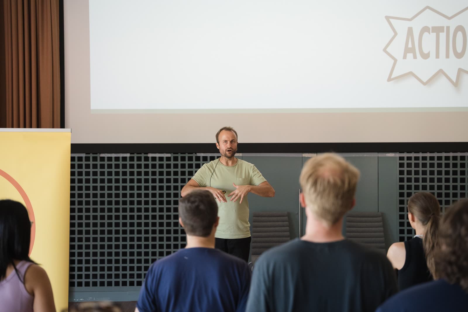 Teambuilding med anvendt impro